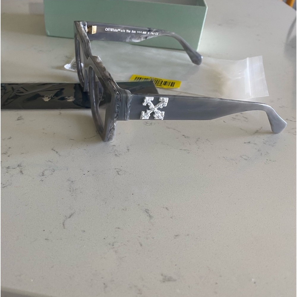 Off white eyewear